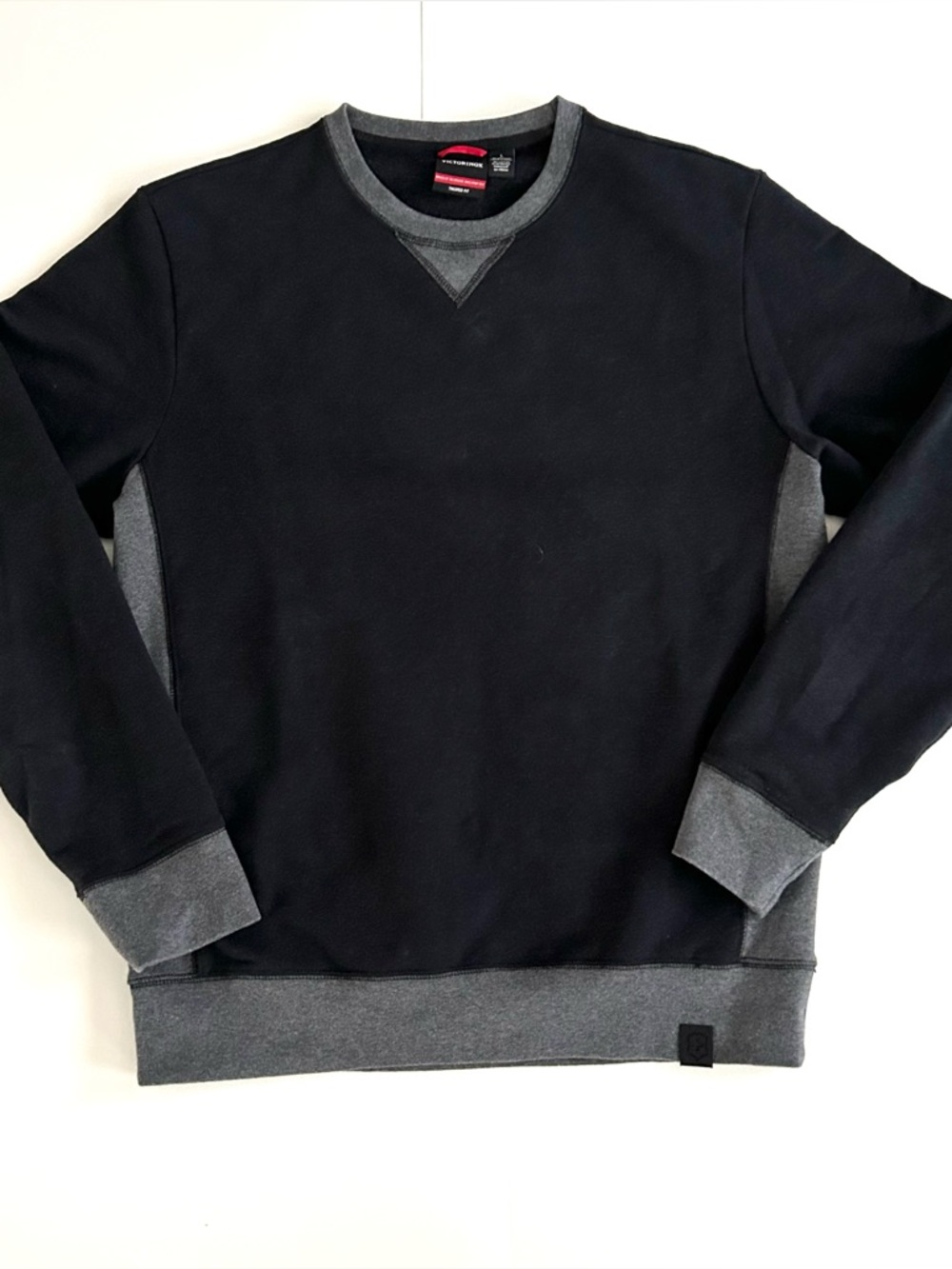 Victorinox Swiss Army Knife Cotton Sweatshirt - Size L Tailored Fit - Mens